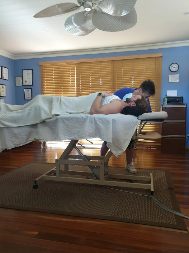 Karen Cooper providing remedial massage treatment